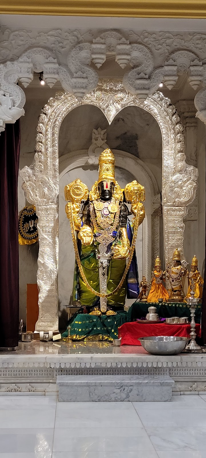 Bharatiya Temple | 6850 N Adams Rd, Troy, MI 48098, USA | Phone: (248) 879-2552