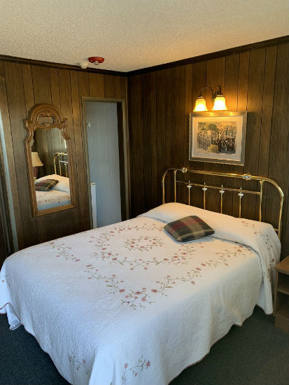 Sugarloaf Mountain Motel | 430 S C St, Virginia City, NV 89440, USA | Phone: (775) 847-0551