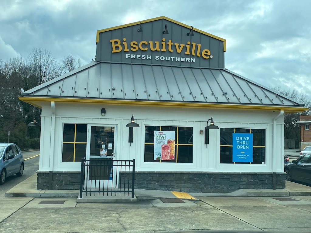 Biscuitville | 3201 Hillsborough Rd, Durham, NC 27705, USA | Phone: (919) 383-9174