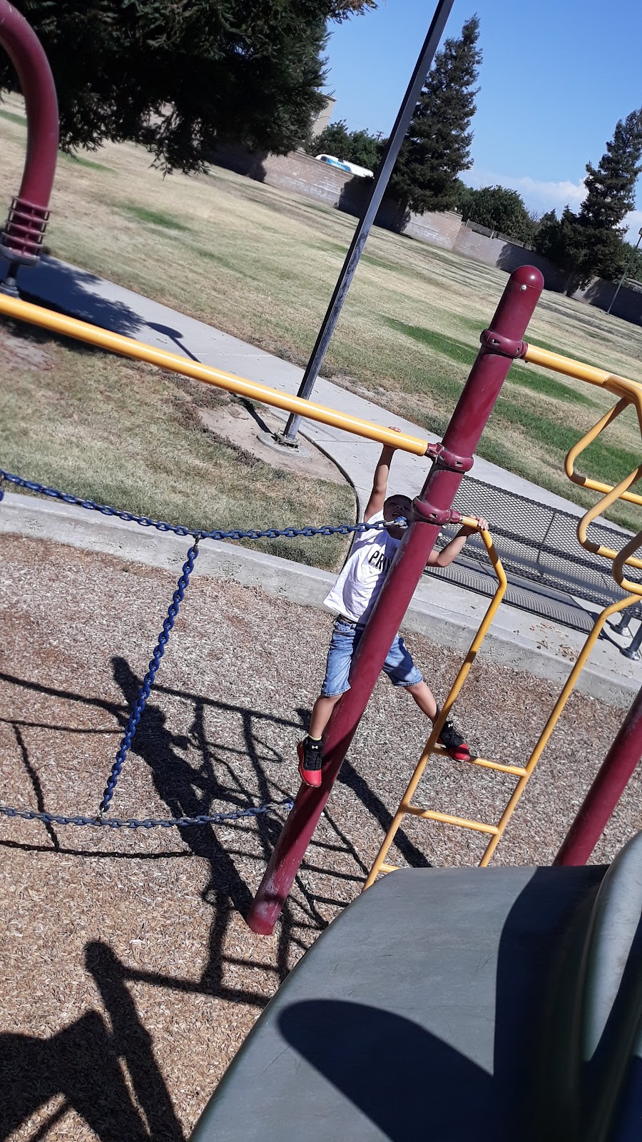 Countrystone Park | 5209 Whitestone Dr, Salida, CA 95368, USA | Phone: (209) 525-6750