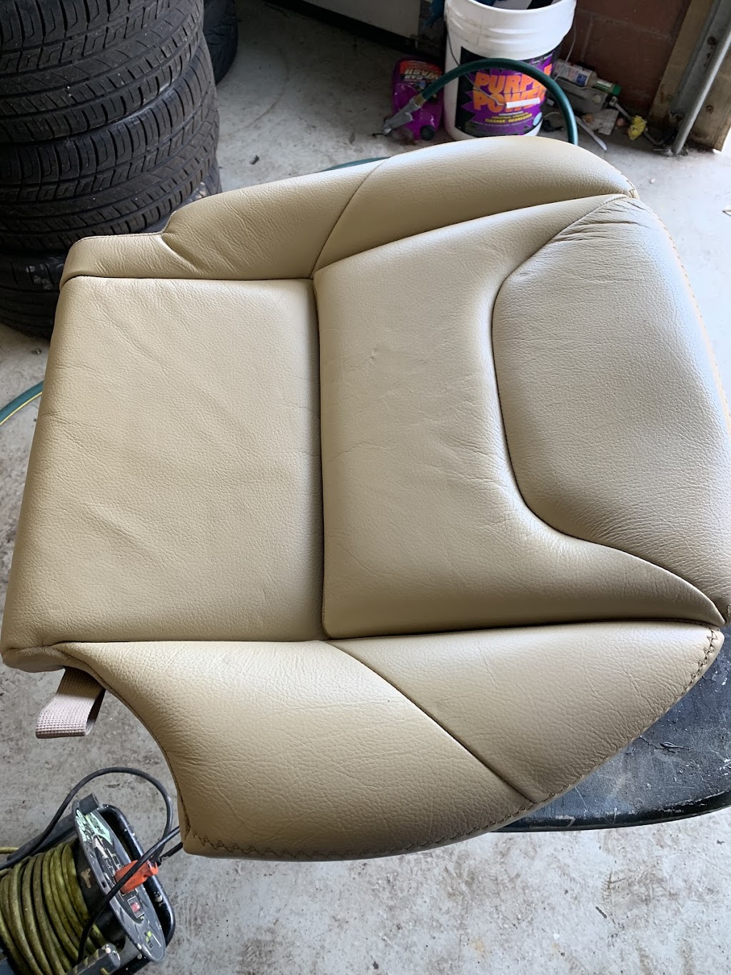 Roby’s Custom Upholstery | 5 May St, Wrentham, MA 02093, USA | Phone: (440) 610-0205