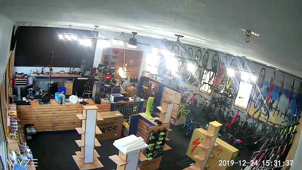 Velocity Multi-Sport & Cycling | 1327 N Wright Rd Suite 180, Janesville, WI 53546, USA | Phone: (608) 352-0649