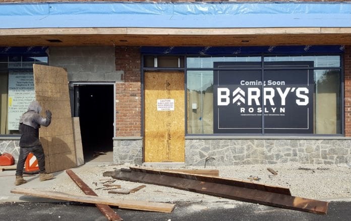 Barrys Roslyn | 385 Willis Ave, Roslyn Heights, NY 11577, USA | Phone: (516) 464-5001