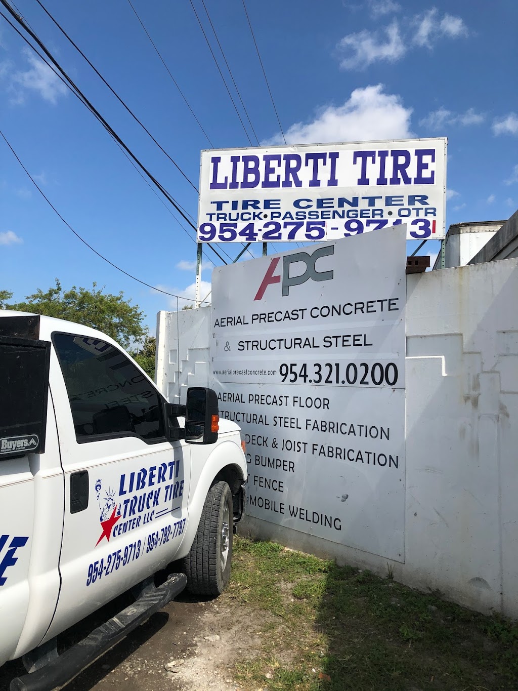 Liberti Commercial Tire & Rubber | 3100 Burris Rd, Davie, FL 33314, USA | Phone: (954) 275-9713