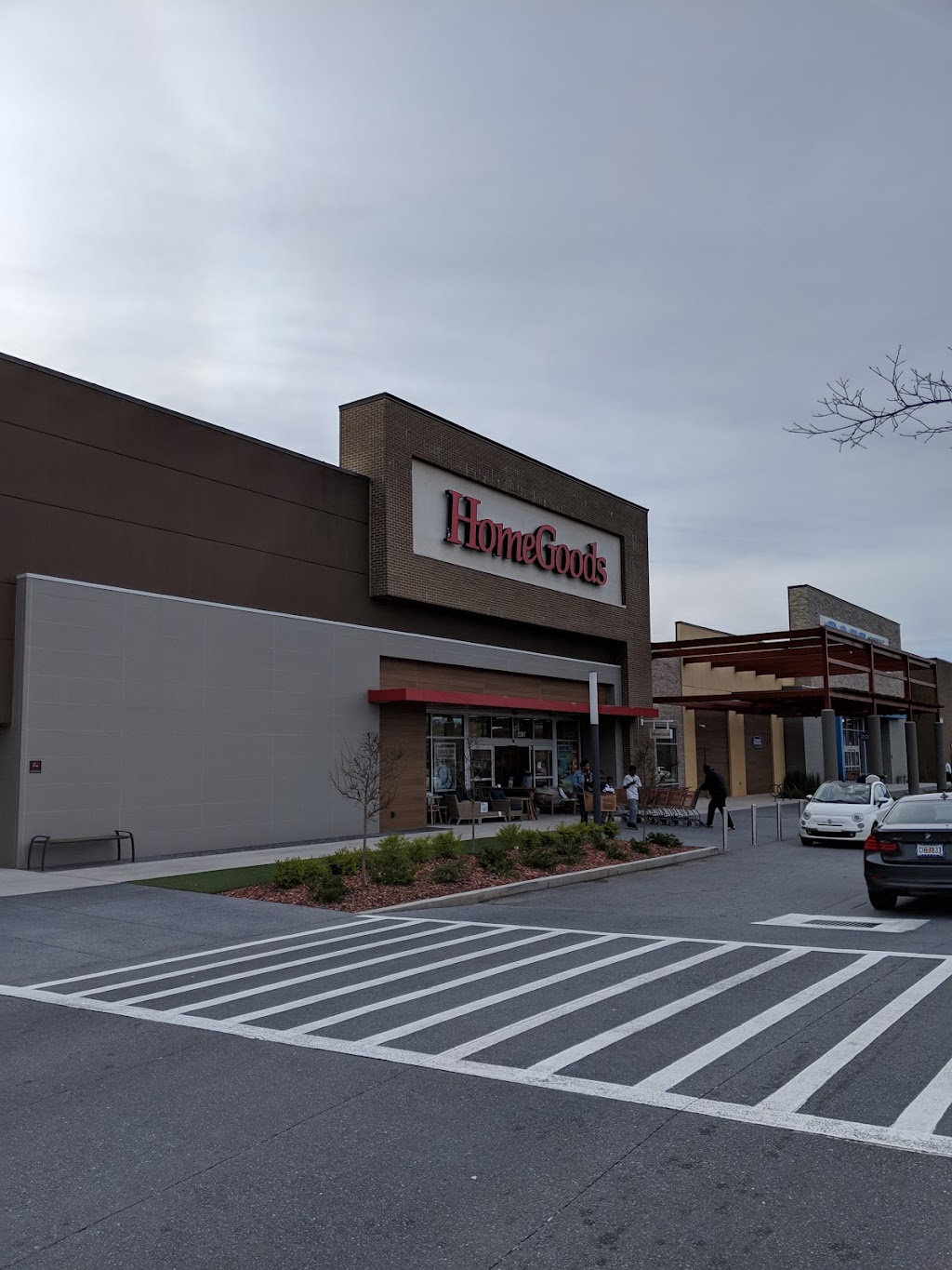 HomeGoods | 2597 N Decatur Rd, Decatur, GA 30030, USA | Phone: (404) 378-4750