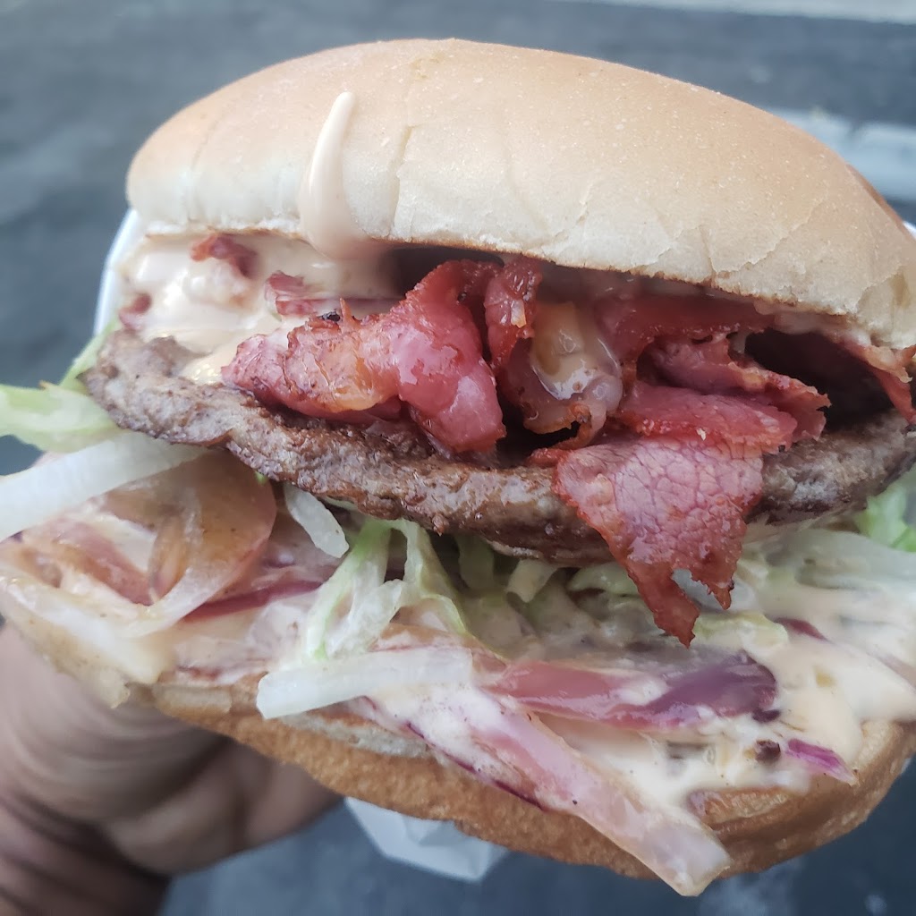 Poly Burgers | 1460 Atlantic Ave, Long Beach, CA 90813, USA | Phone: (562) 599-2826