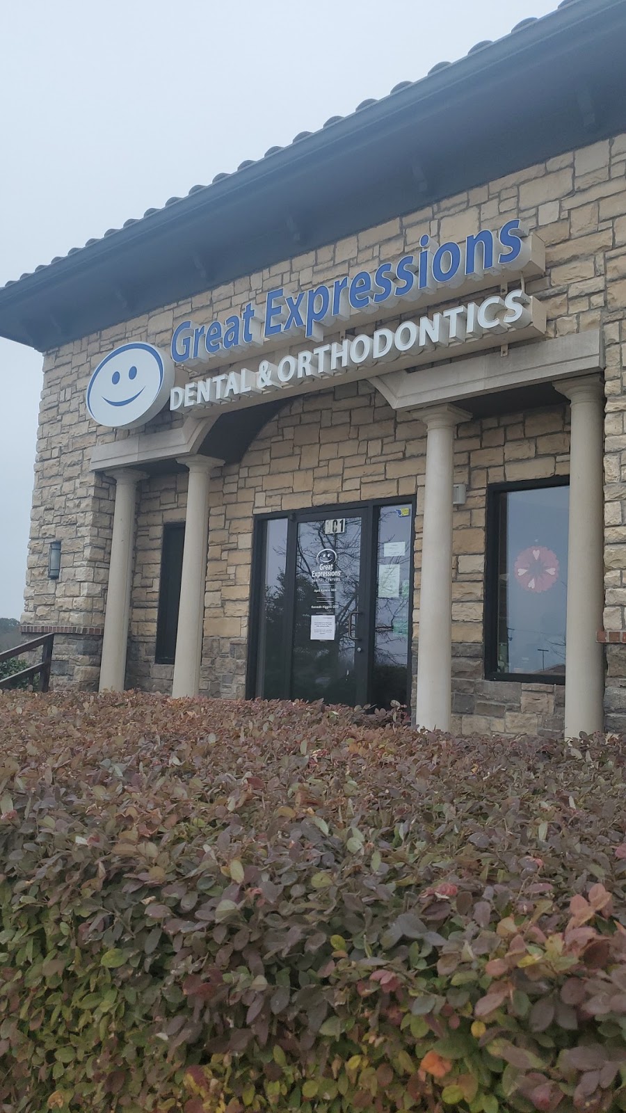 Great Expressions Dental Centers - Lake Granbury | 1200 Paluxy Rd Suite 101, Granbury, TX 76048, USA | Phone: (817) 573-8338