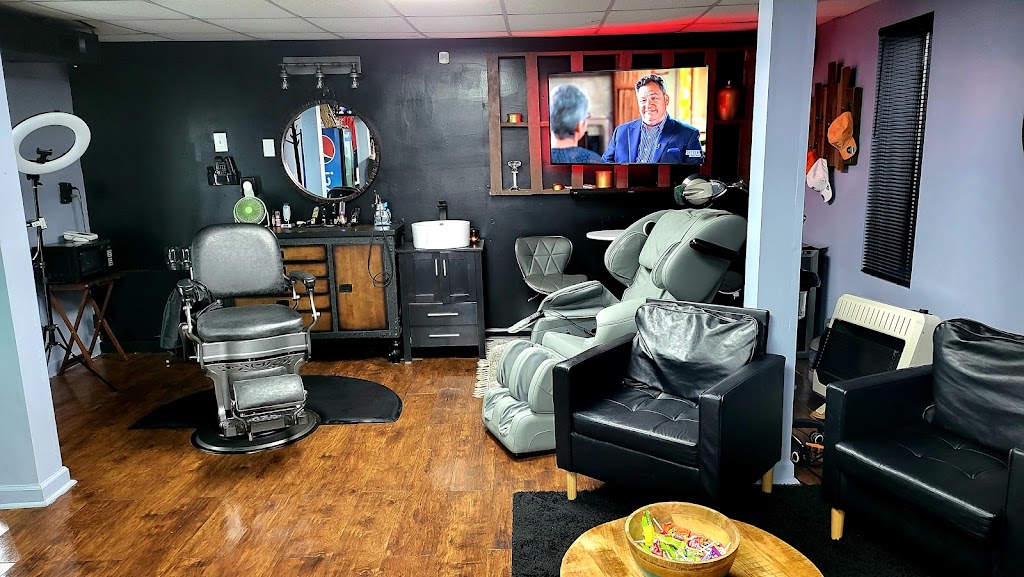 Signature Cutz Barbershop | 903 Old Warrior River Rd, Hueytown, AL 35023, USA | Phone: (205) 222-4681