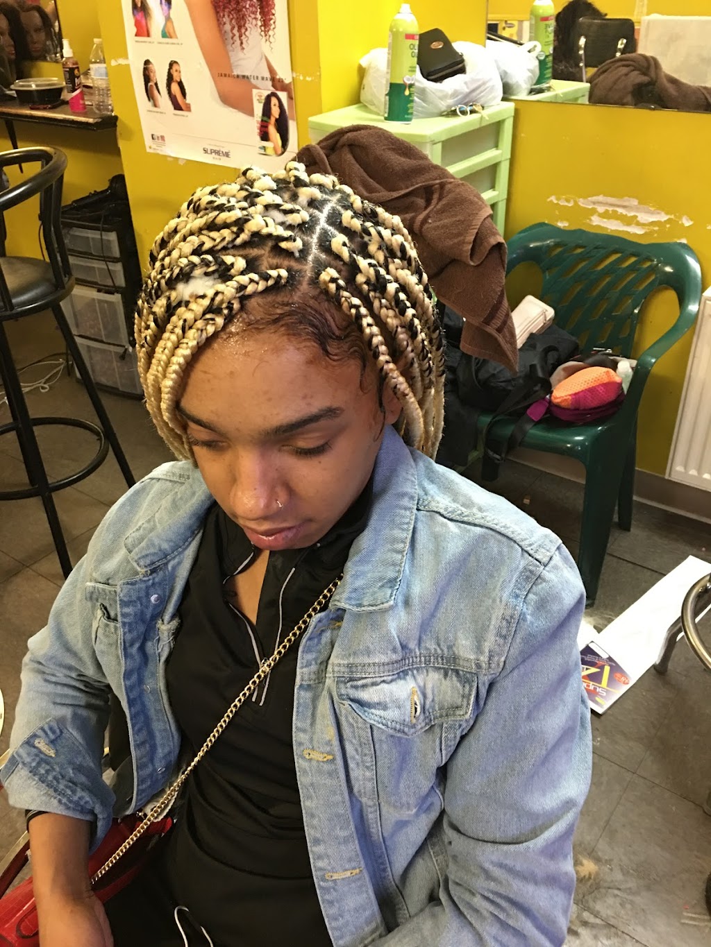 Angie’s African American hair Braiding | 7218 Bradford Rd, Upper Darby, PA 19082, USA | Phone: (267) 353-6018