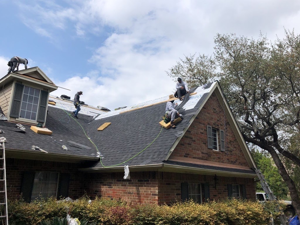 Alpha Roofing Industries | 15 Roundville Ln Suite 200, Round Rock, TX 78664, USA | Phone: (512) 777-1086