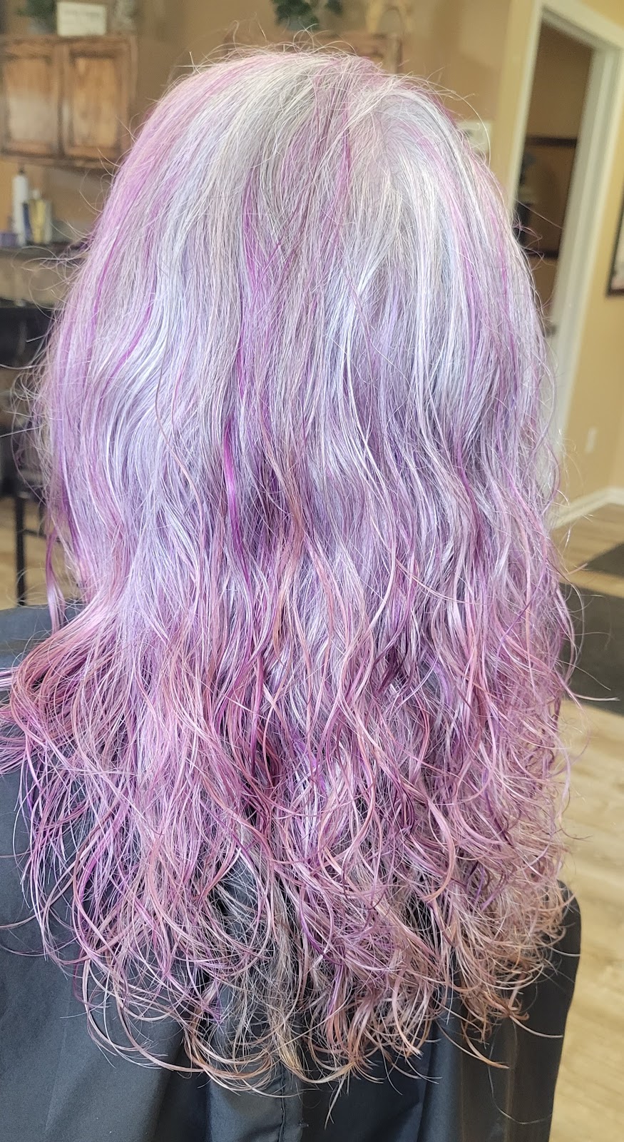 Trendy kutz | 8930 Erie Rd, Angola, NY 14006, USA | Phone: (716) 549-5335