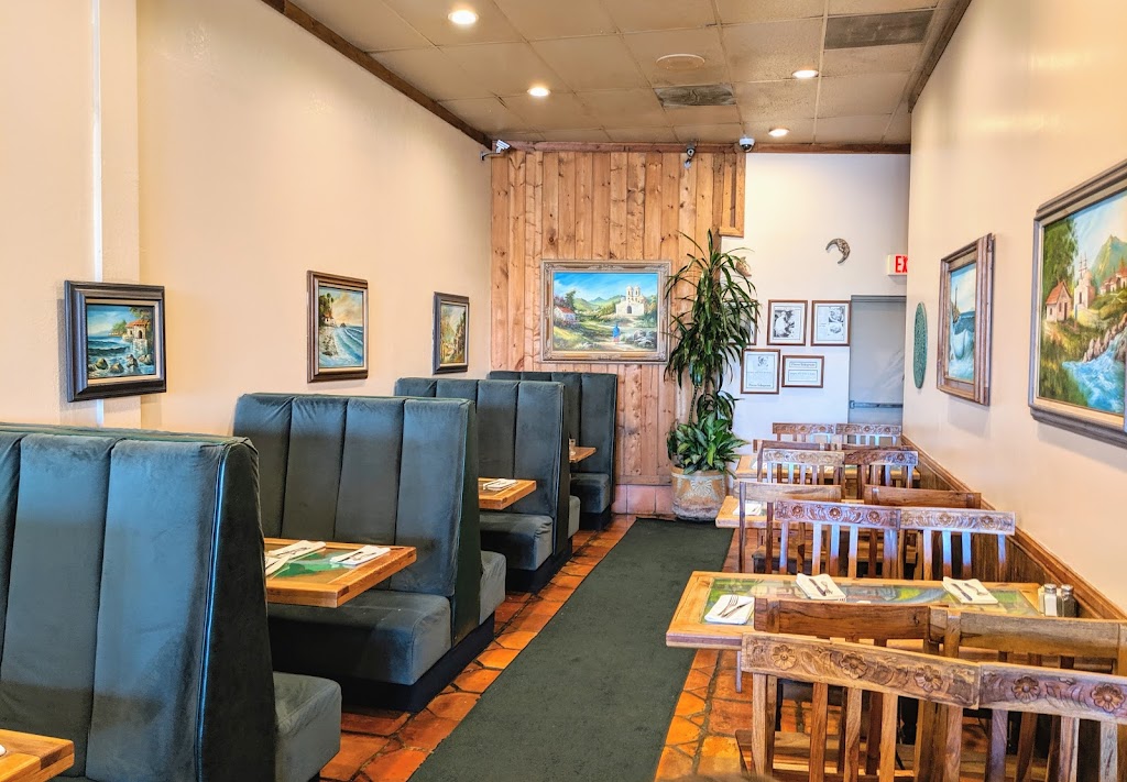 Enriques Mexican Restaurant | 6210 E Pacific Coast Hwy, Long Beach, CA 90803, USA | Phone: (562) 498-3622
