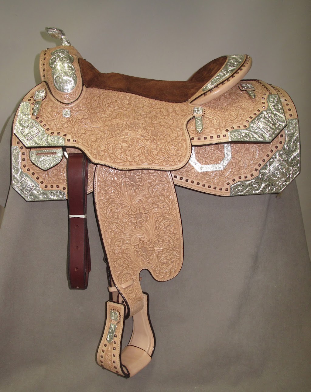 Blue Ribbon Custom Tack | 15026 N Cave Creek Rd, Phoenix, AZ 85032, USA | Phone: (602) 992-2145