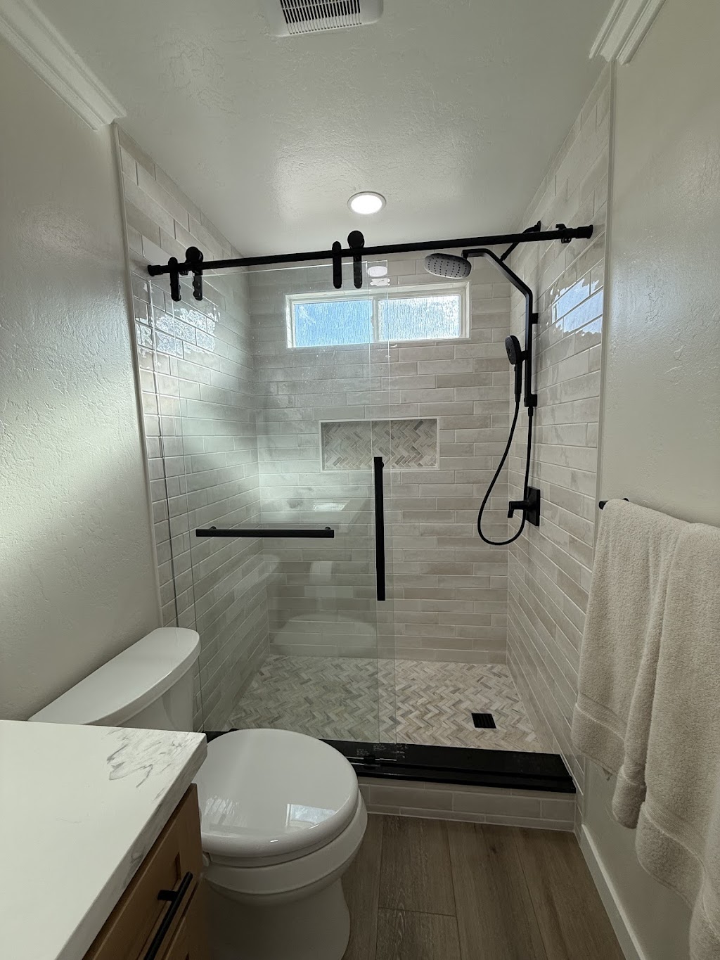 Camargo Construction | 11584 10th Ave, Hesperia, CA 92345, USA | Phone: (760) 985-2182