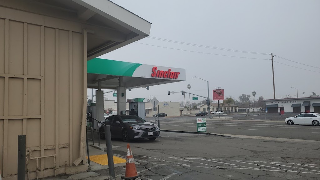 Sinclair Gas Station | 711 E Lacey Blvd, Hanford, CA 93230, USA | Phone: (559) 584-9783