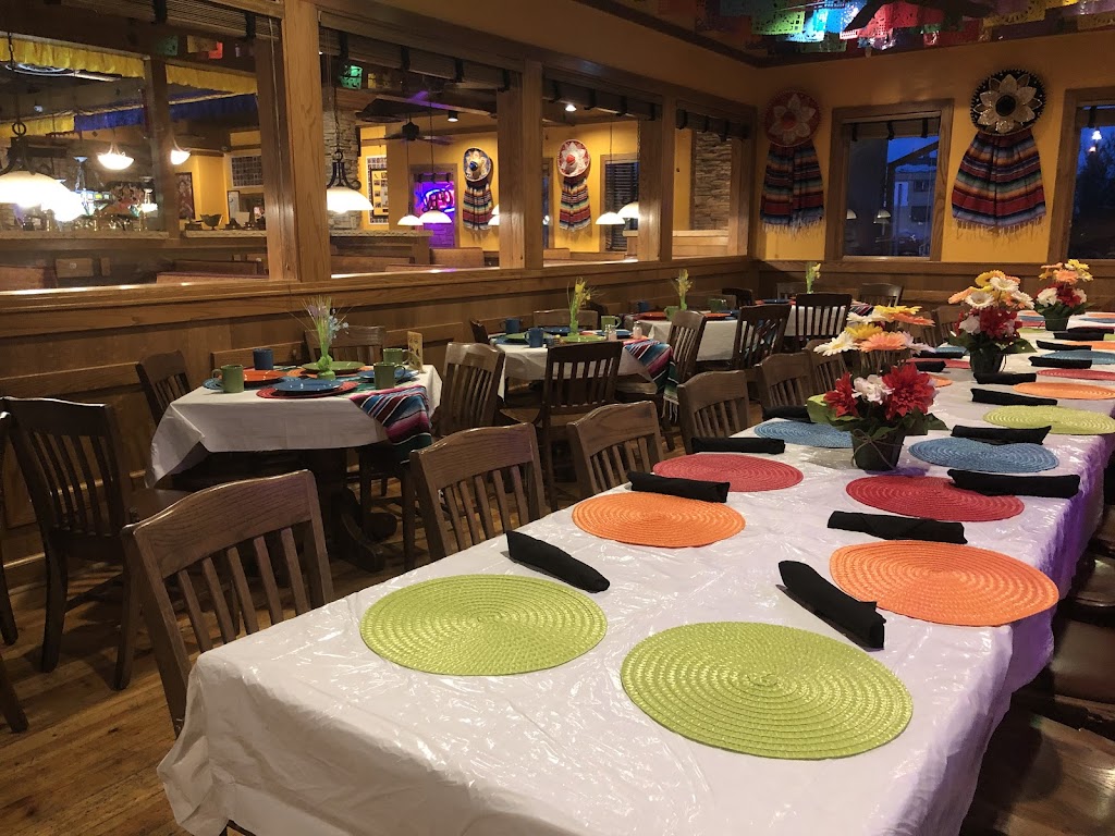 Yak and Yeti Restaurant | 14312 Lincoln St, Thornton, CO 80023, USA | Phone: (303) 452-3724