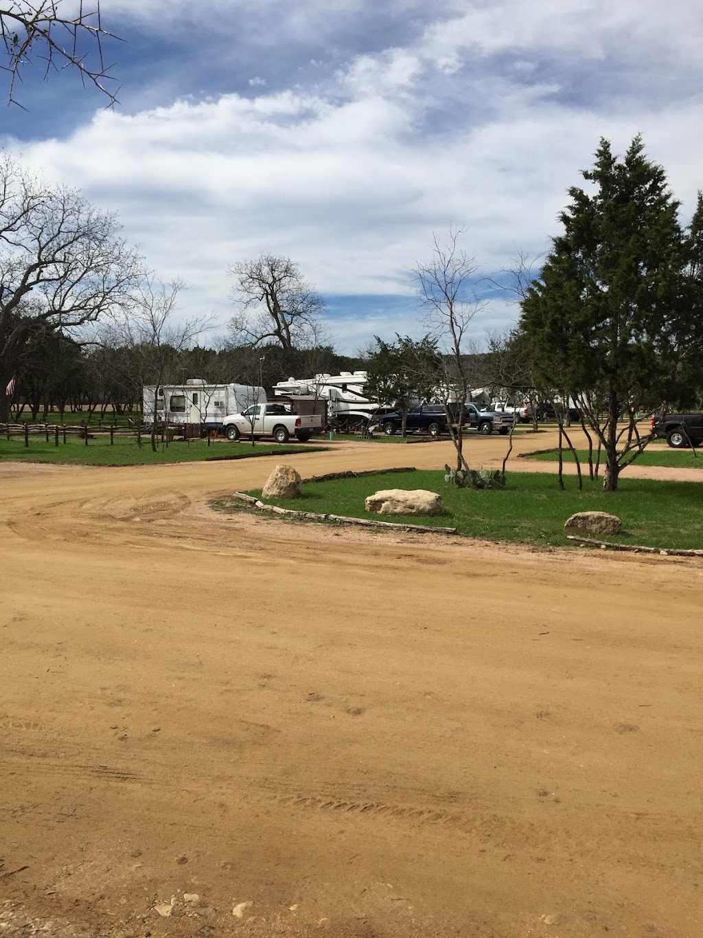 Cedar Stays RV Park | 3380 E, Ranch Rd 1431, Marble Falls, TX 78654 | Phone: (512) 783-8191