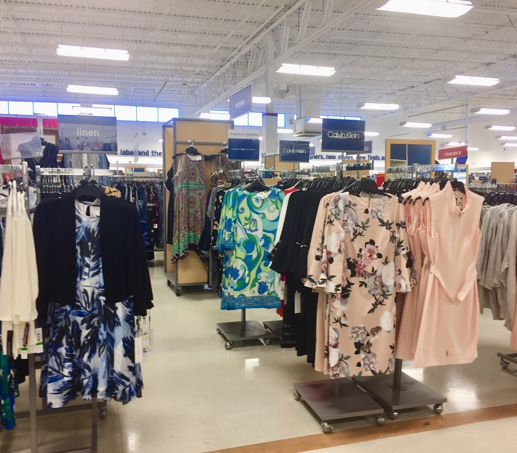 Marshalls | 1265 Main St, Waltham, MA 02451, USA | Phone: (781) 736-7924