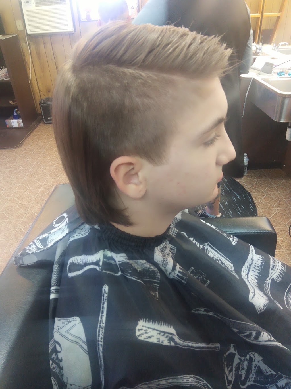 Country Barber Shop | 21005 SE 29th St, Harrah, OK 73045, USA | Phone: (580) 230-6531