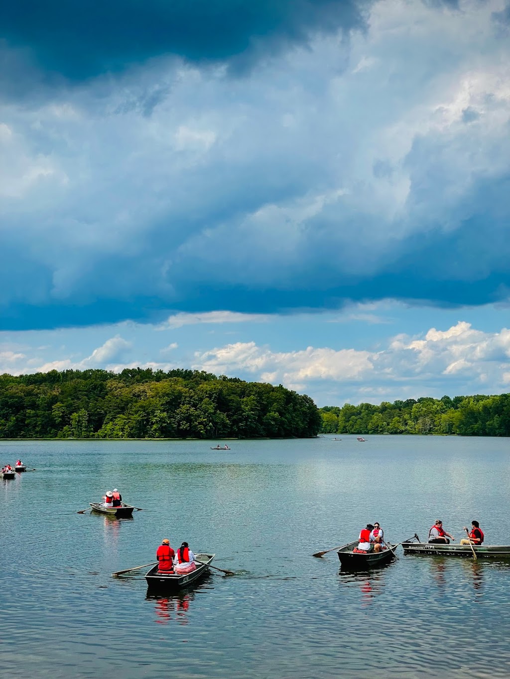 Burke Lake Park Marina | 7315 Ox Rd, Fairfax Station, VA 22039, USA | Phone: (703) 323-6600