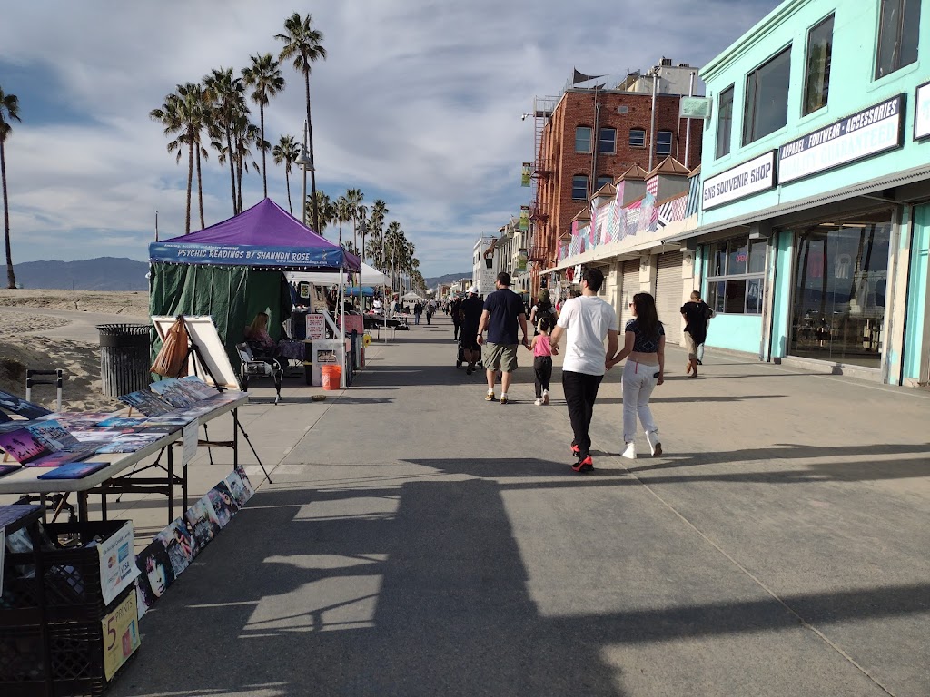 Best of the Boardwalk | 2 Breeze Ave, Venice, CA 90291, USA | Phone: (310) 566-5222