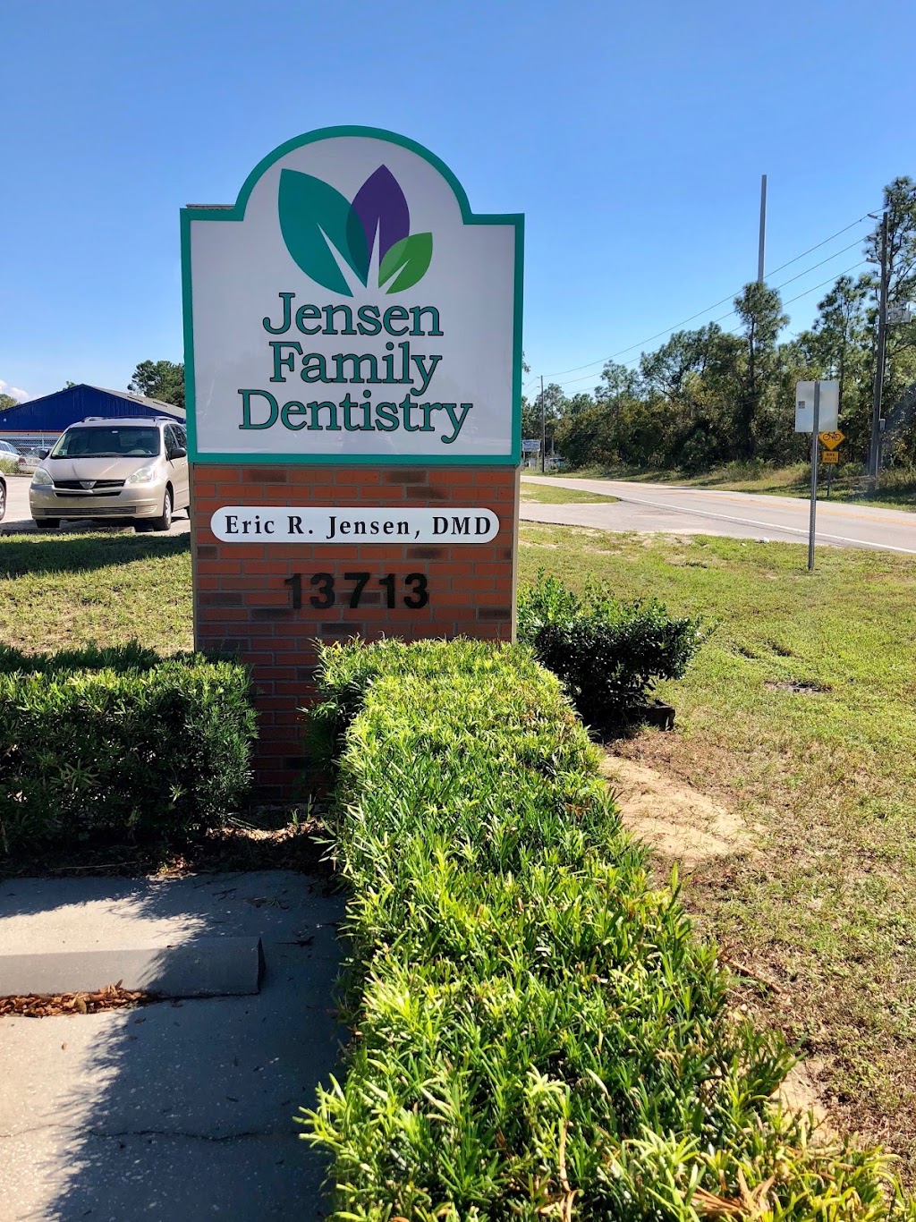 Jensen Family Dentistry | 13713 Linden Dr, Spring Hill, FL 34609, USA | Phone: (352) 683-5317