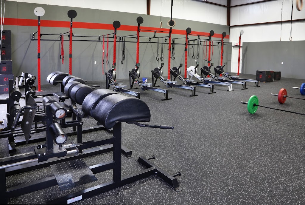 Lake Travis Fitness | 5324 Reimers-Peacock Rd, Spicewood, TX 78669, USA | Phone: (512) 380-1791