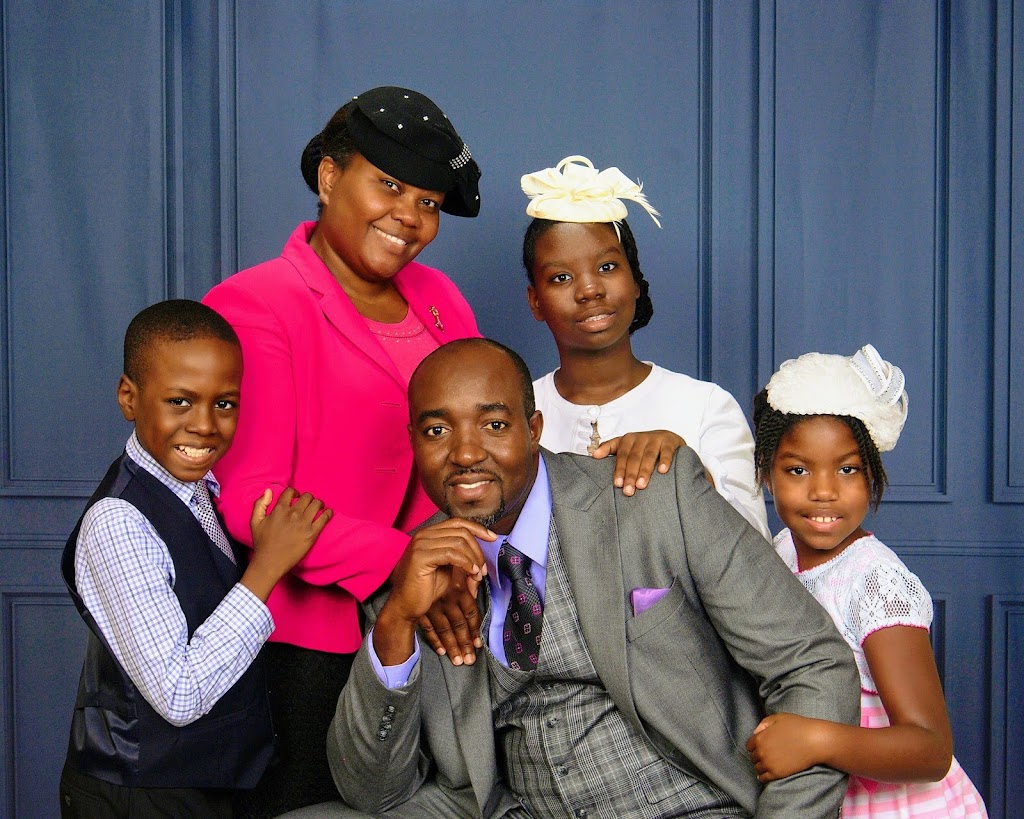 One Family In Christ Church Ministries Inc | 3205 Industrial Way SW #200, Snellville, GA 30039, USA | Phone: (470) 747-8504