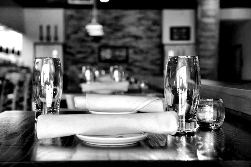 One Eleven Bistro | 2736 Medina Rd, Medina, OH 44256, USA | Phone: (330) 952-1122