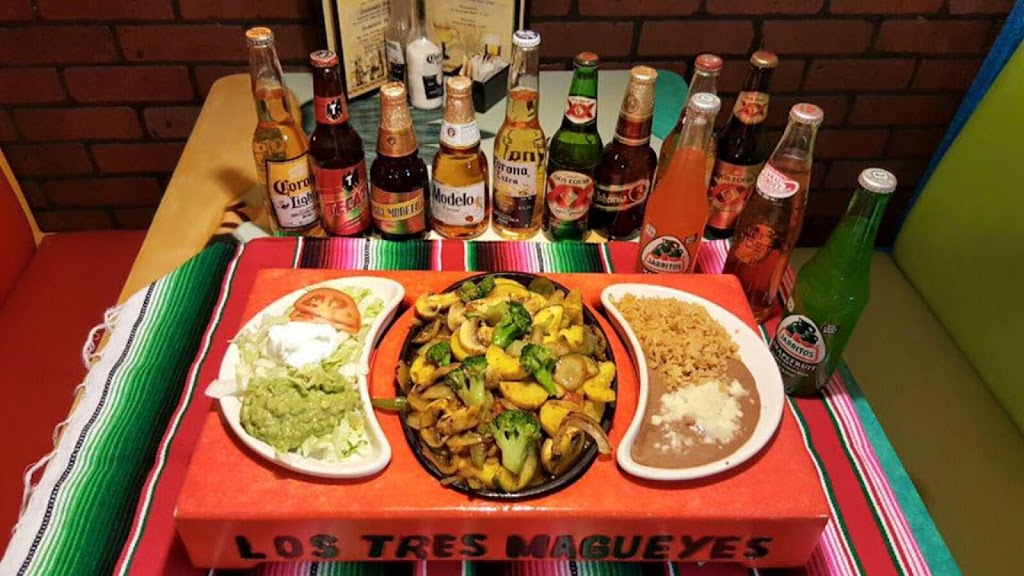 Los Tres Magueyes | 401 Wake Chapel Rd, Fuquay-Varina, NC 27526, USA | Phone: (919) 552-3957