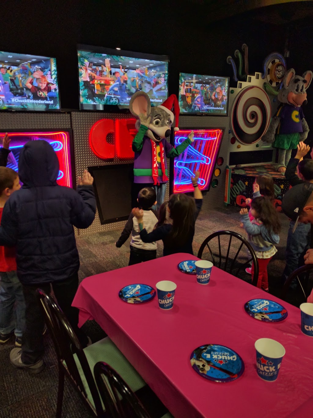 Chuck E. Cheese | 23160 Sunnymead Boulevard, Moreno Valley, CA 92553, USA | Phone: (951) 242-9025