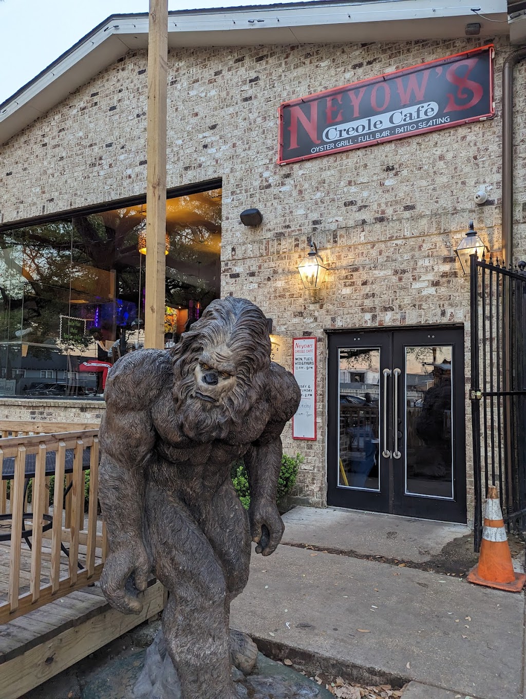 Neyows Creole Café | 3332 Bienville St, New Orleans, LA 70119, USA | Phone: (504) 827-5474