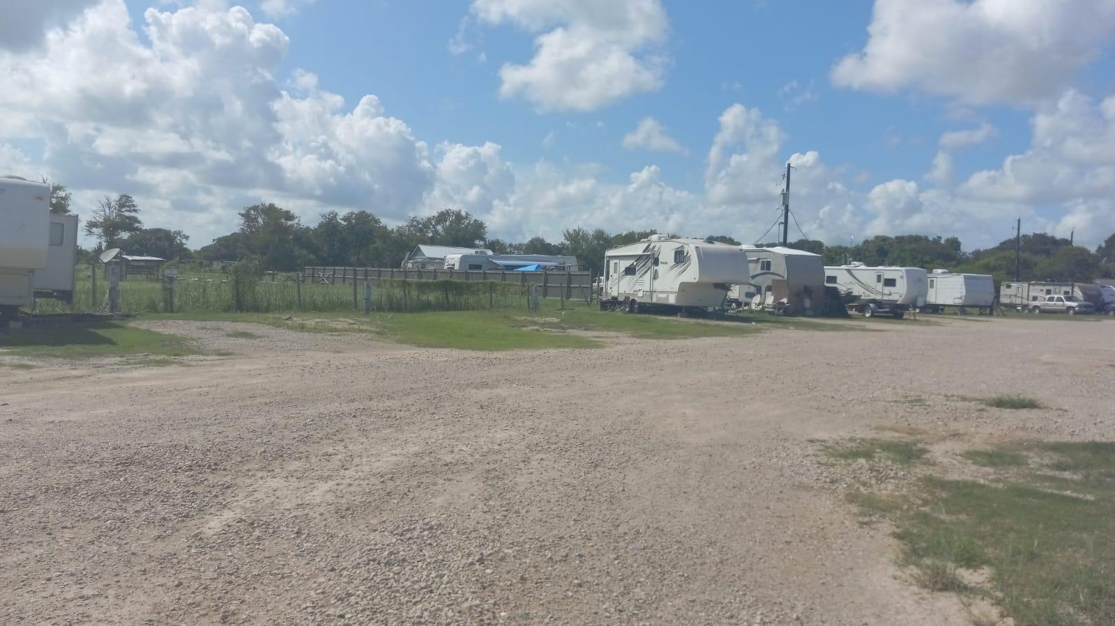 Kountry Ranch Rv park Richwood | 2433 Duncan Dr, Freeport, TX 77541, United States | Phone: (979) 230-6101