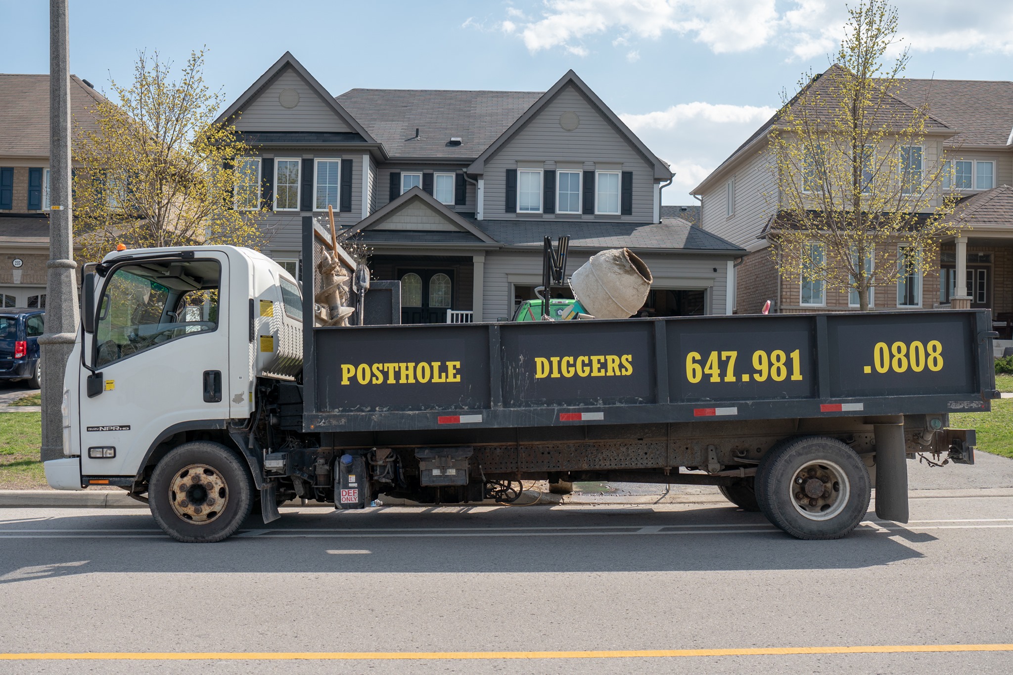 Original Posthole Diggers | 3270 Brock St N, Whitby, ON L1R 3J7, Canada | Phone: (647) 981-0808