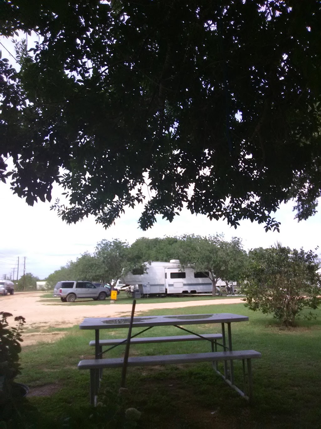 Holiday RV Park | 7764 FM539, Sutherland Springs, TX 78161, USA | Phone: (210) 323-7395