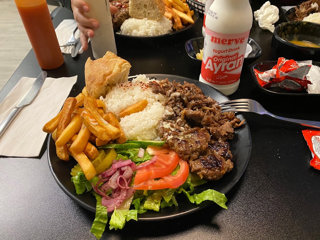 The Spinning Gyro | 38 S Pearl St, Albany, NY 12207, USA | Phone: (518) 227-7783