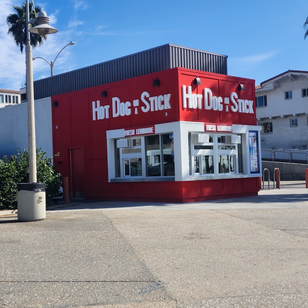 Hot Dog on a Stick | 1633 Ocean Front, Santa Monica, CA 90401 | Phone: (310) 395-4673