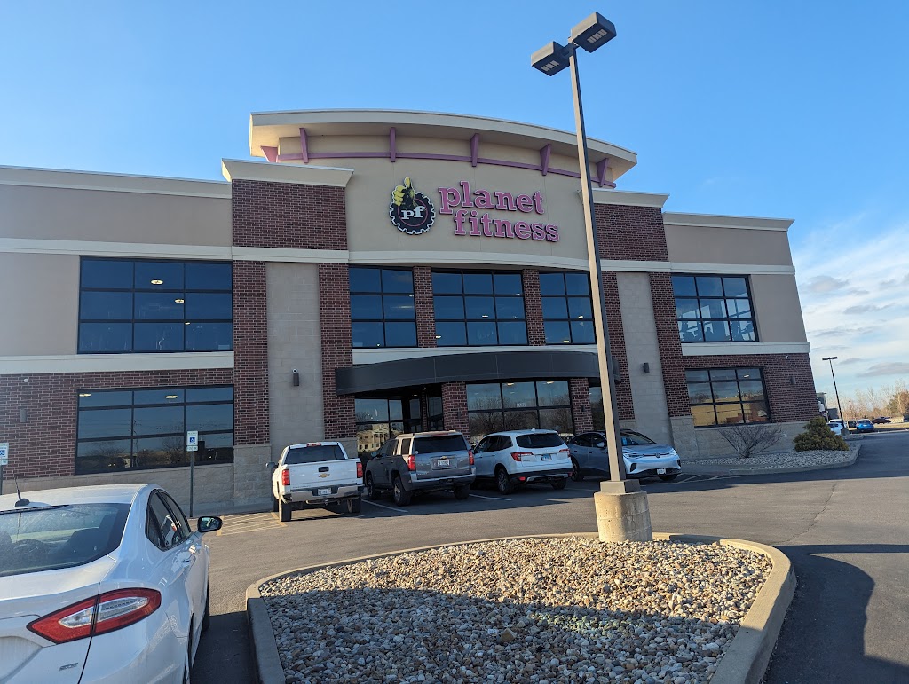 Planet Fitness | 6483 Center Grove Rd, Edwardsville, IL 62025, USA | Phone: (618) 307-9491