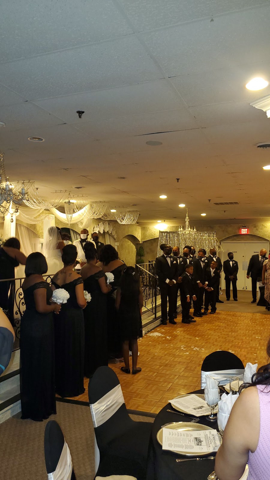 Edmonds Center Catering and Banquet Facility | 2714 Frederick Blvd, Portsmouth, VA 23704, USA | Phone: (757) 399-2000