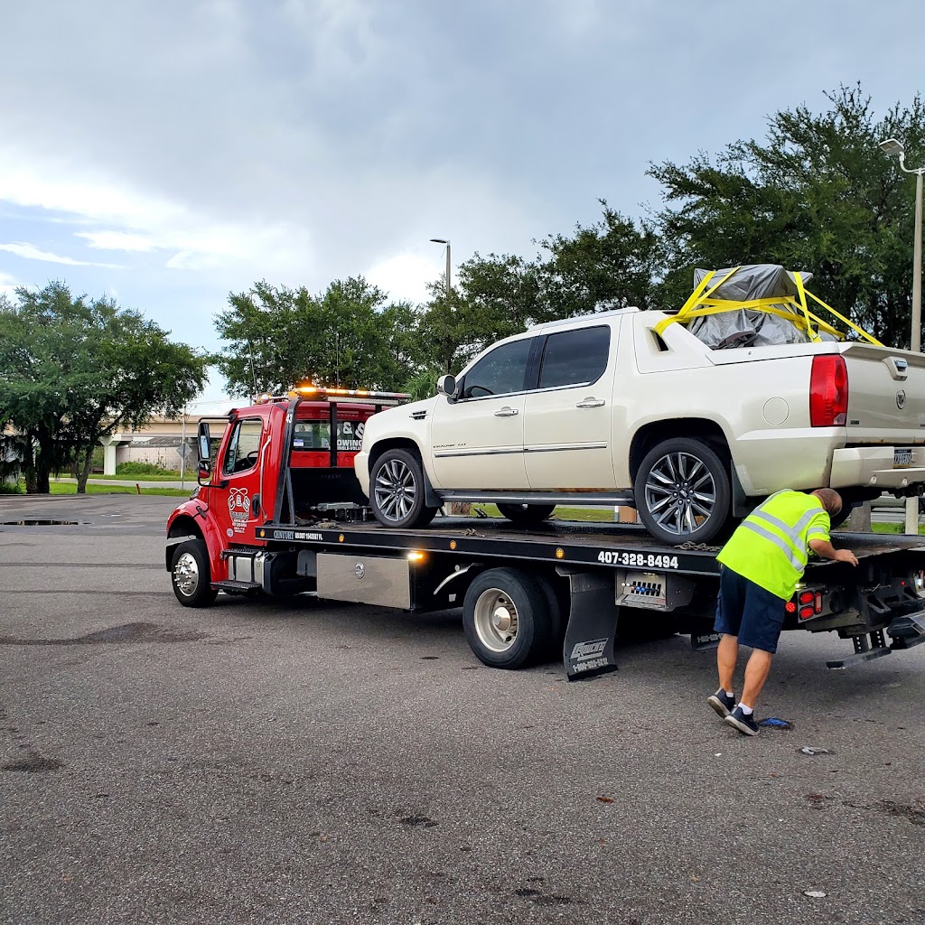 C&S Towing Service Inc. | 2502 W 1st St, Sanford, FL 32771, USA | Phone: (407) 328-8494