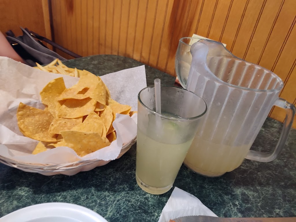 Dos Primos Mexican Restaurant | 624 N Main St, OFallon, MO 63366, USA | Phone: (636) 978-0130