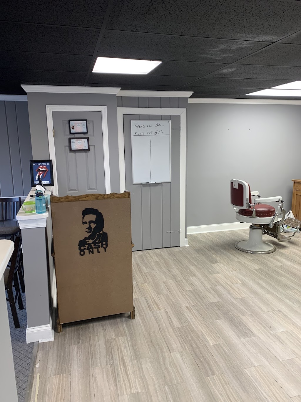 Modern Male Barber Shop | 988 Sumneytown Pike, Lansdale, PA 19446 | Phone: (267) 222-8942