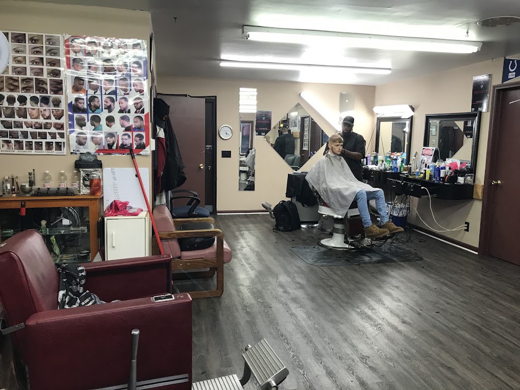 A Step Above Barbershop LLC | 3230 S Adams St, Marion, IN 46953, USA | Phone: (765) 573-5431