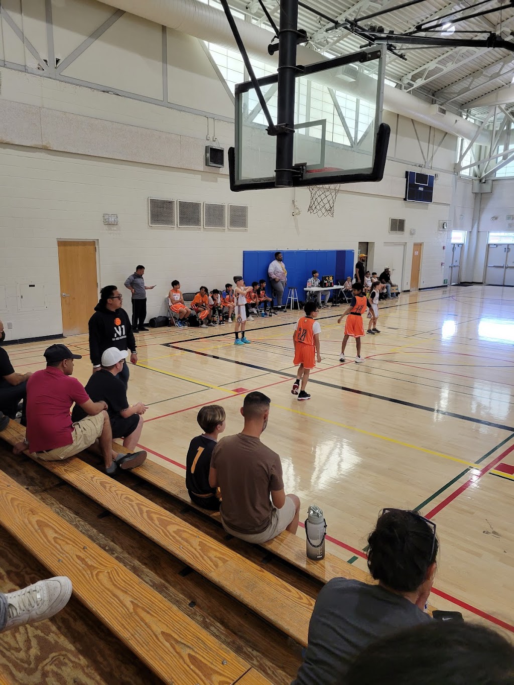 Stager Community Gymnasium | 6901 York Dr, Dublin, CA 94568, USA | Phone: (925) 556-4500