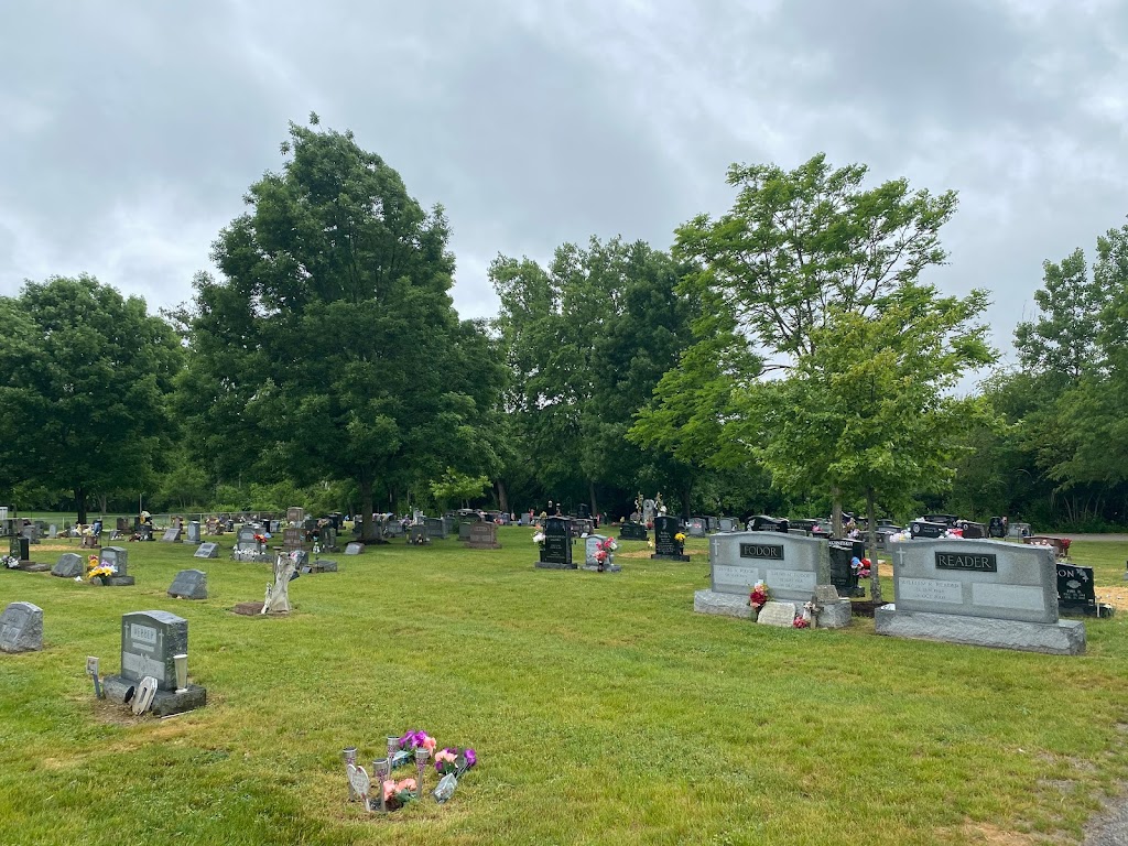 Alton Cemetery | Galloway, OH 43119, USA | Phone: (614) 878-3316