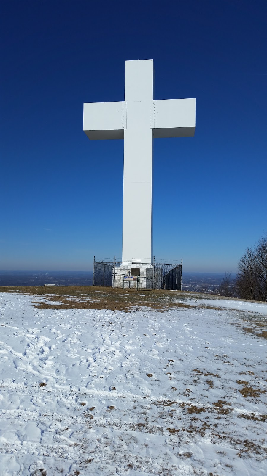 The Great Cross of Christ | 887 Sr2021, Hopwood, PA 15445, USA | Phone: (724) 439-4912