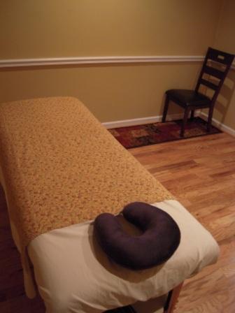 Well-being Massage House | 8204 Market Pl Ln, Cincinnati, OH 45242, USA | Phone: (513) 891-5188