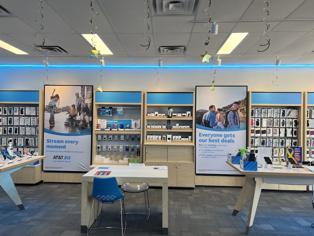 AT&T Store | 2813 W Berry St, Fort Worth, TX 76109, USA | Phone: (817) 926-2519