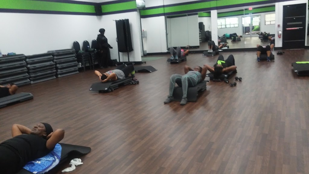 YouFit Gyms | 19400 NW 27th Ave, Miami Gardens, FL 33056, USA | Phone: (786) 453-8884