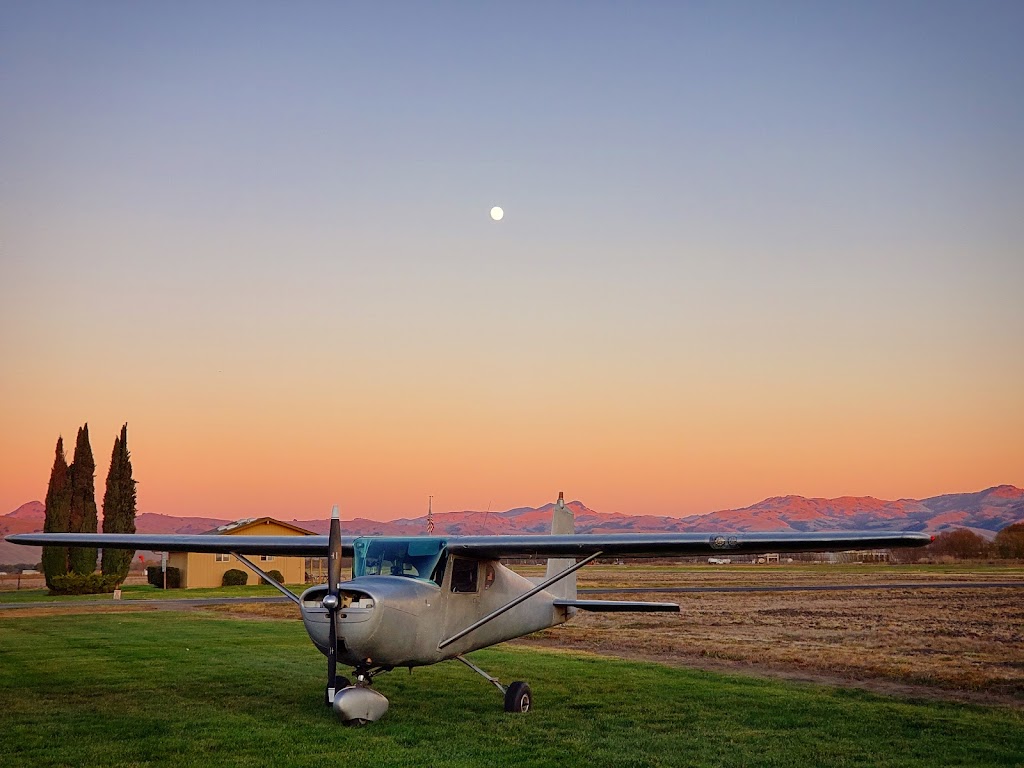 Frazier Lake Airpark | 7901 Frazier Lake Rd, Hollister, CA 95023, USA | Phone: (408) 218-8184